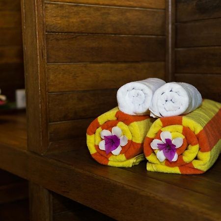 Gatri Hut Hotel นูซาเลมโบงัน ภายนอก รูปภาพ
