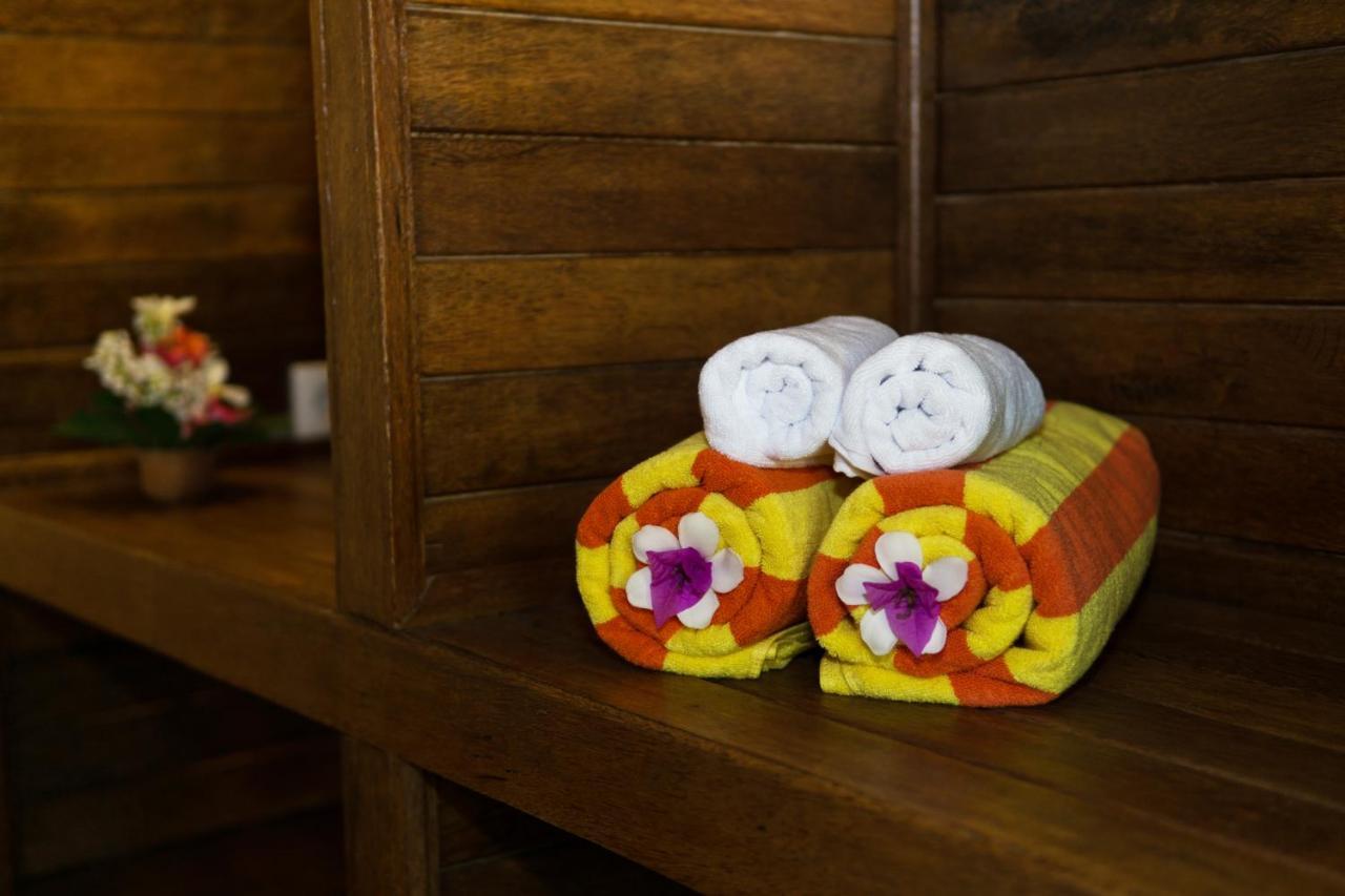 Gatri Hut Hotel นูซาเลมโบงัน ภายนอก รูปภาพ